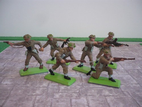 Britains deetail ww2 full set - ,