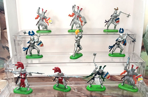 Britains deetail knights - x,
