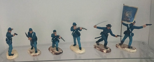 Britains deetail plastic - britains,