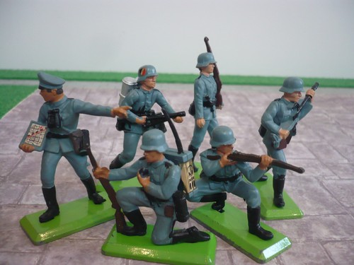 Britains deetail ww2 full set - britains,