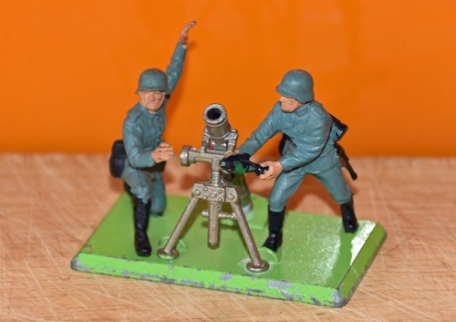 Britains deetail german mortar - britains,