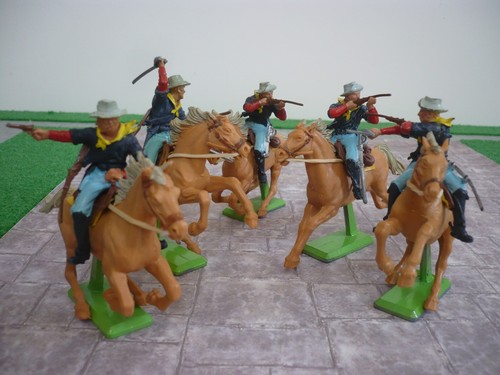 Britains deetail mounted us - 5,