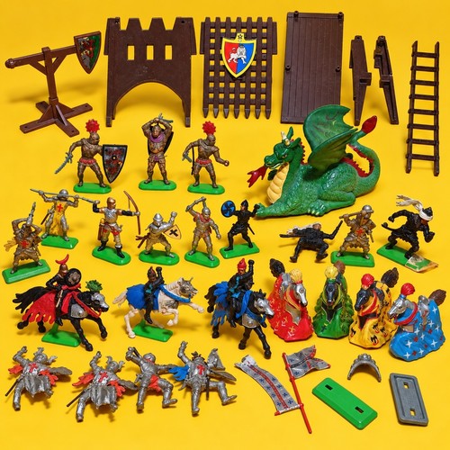 Britains deetail knights - britains,