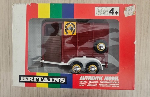 Britains valmet horse - 1:32, box