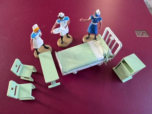 Britains model figures - model,