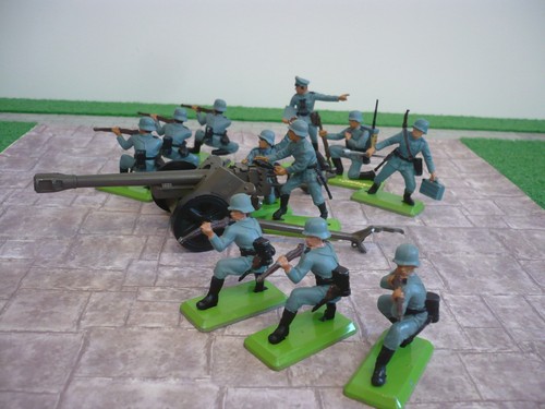 Britains deetail ww2 - britains, german