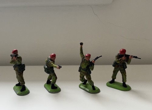 Vintage 1978 britains super - 1978,