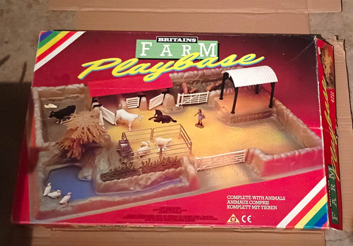 Britains farm playbase - britains,