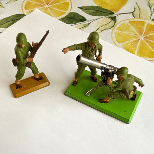 Britains deetail toy - toy, soldiers