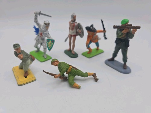 Britains deetail soldiers - britains,